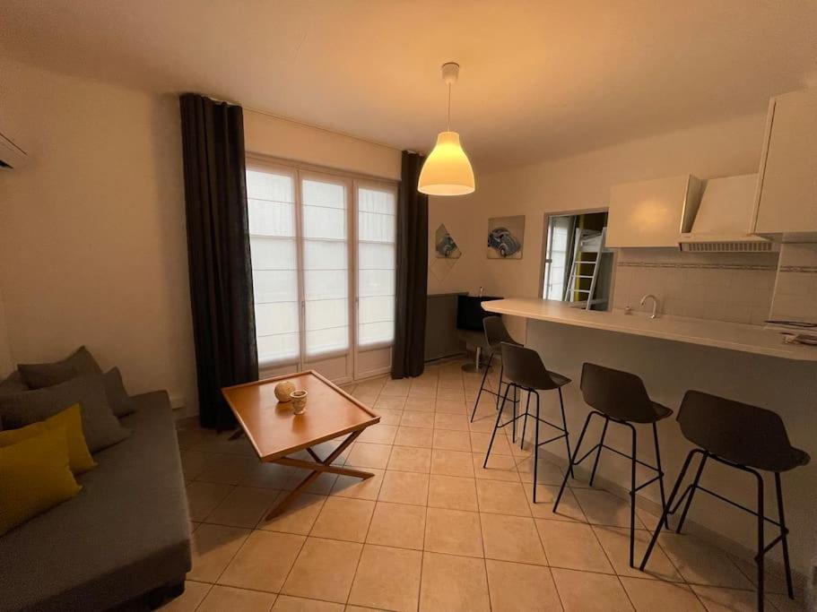 Appartement St Leger Драгиньян Экстерьер фото